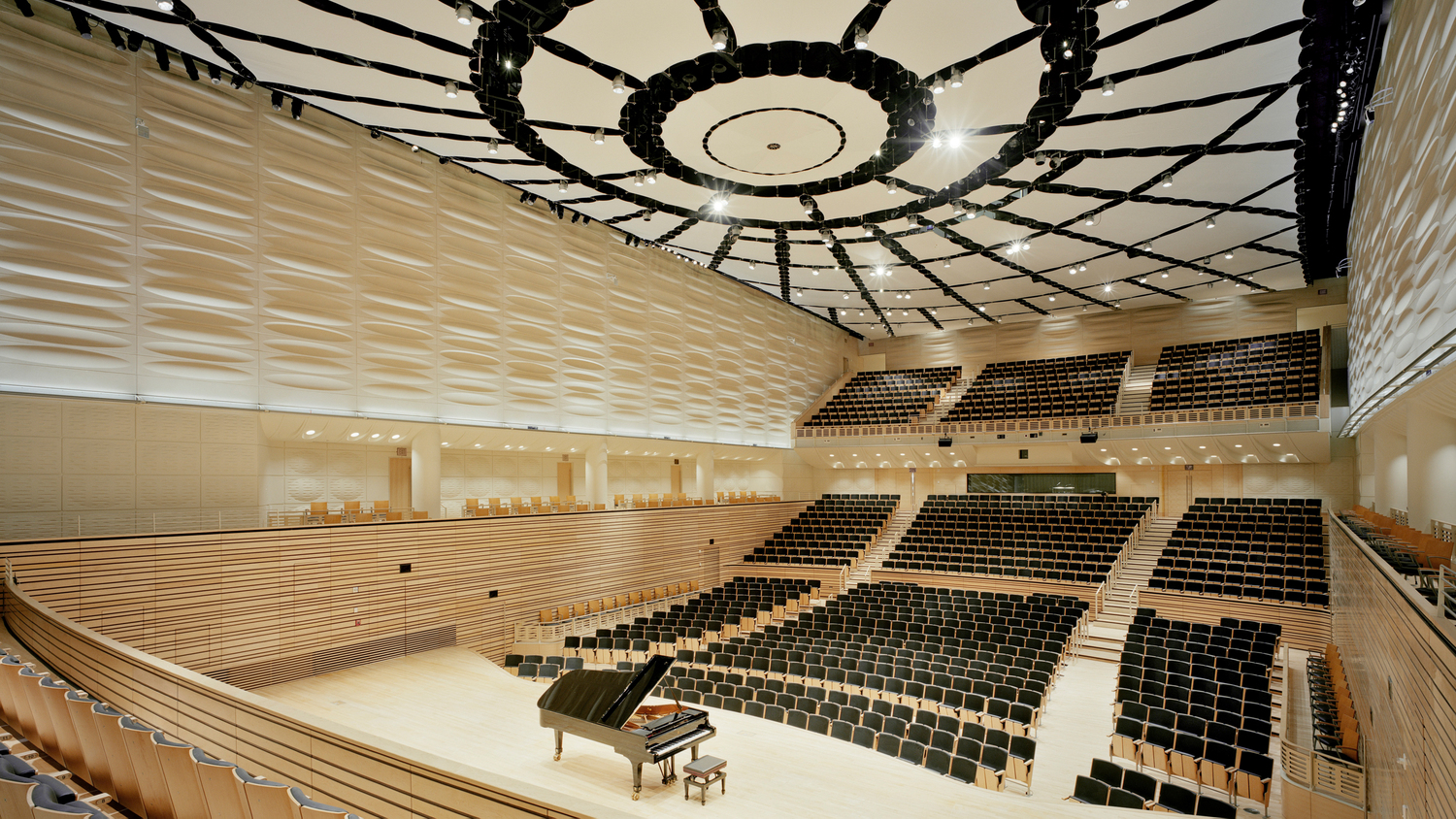 ANTEPRIMA empac