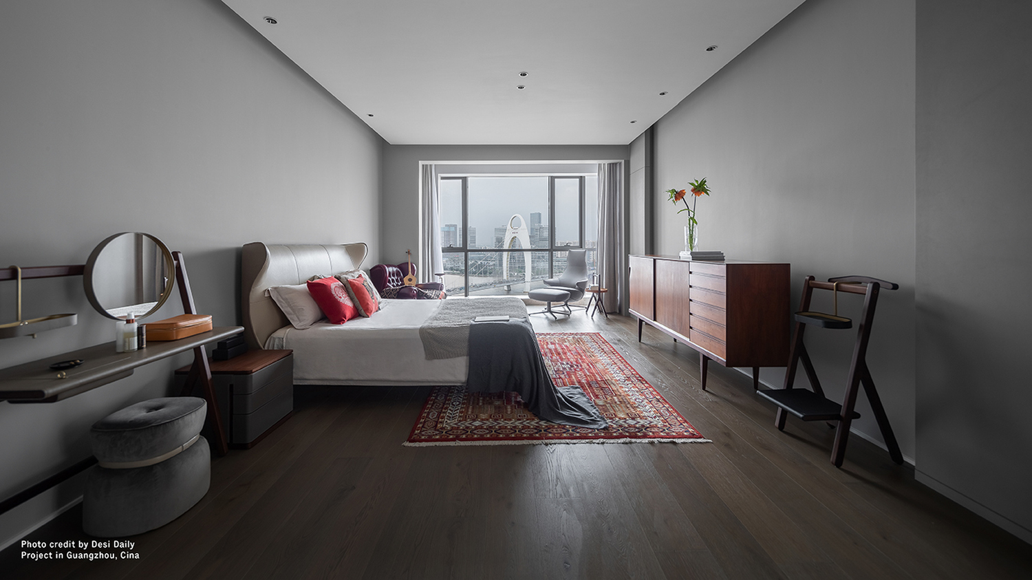 01 mamy blue bed