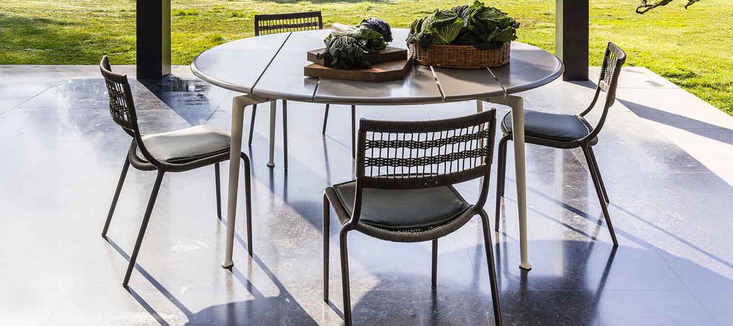 Solaria chair Poltrona Frau woven outdoor, painted steel, Pelle Frau® Outdoor cushion, Italian luxury design