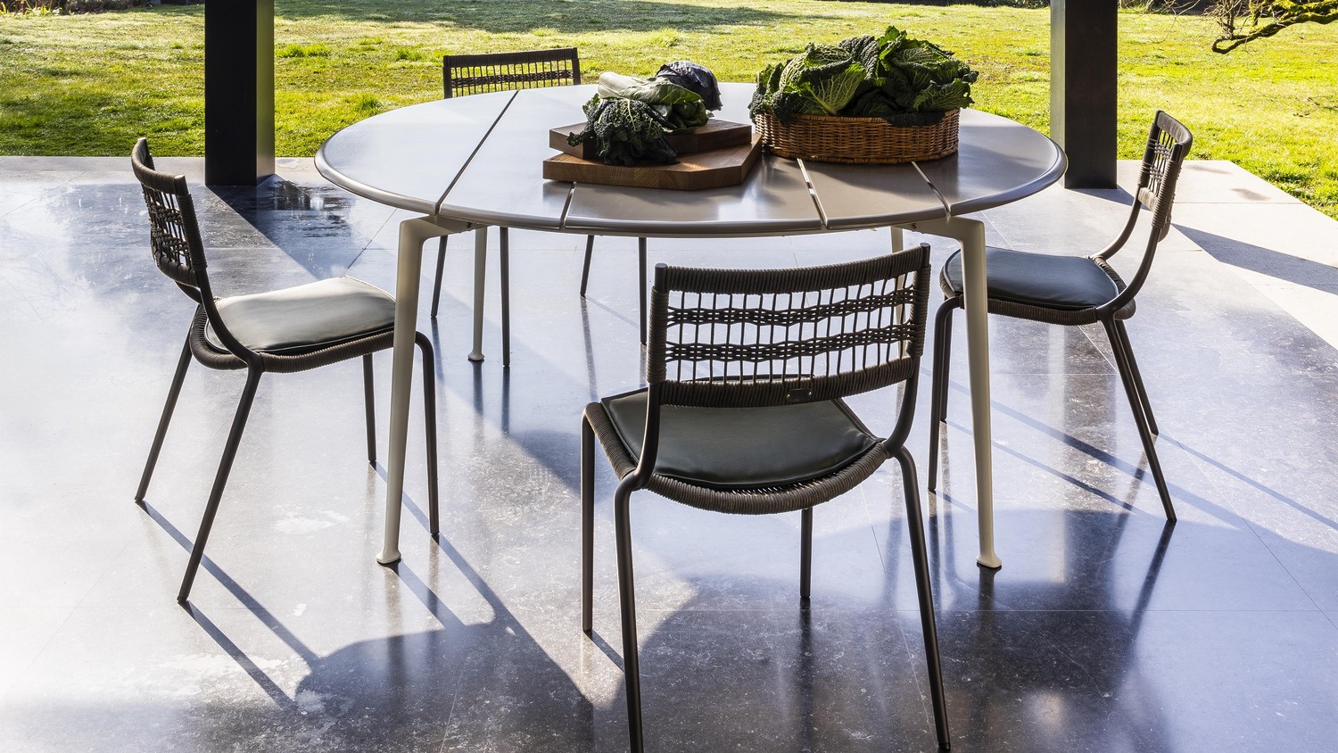 02 solaria chair